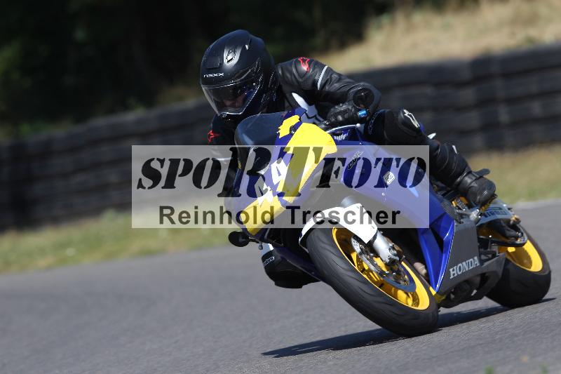 Archiv-2022/40 18.07.2022 Plüss Moto Sport ADR/Einsteiger/44
